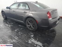 Chrysler 300C 2023 3