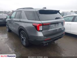 Ford Explorer 2025 3