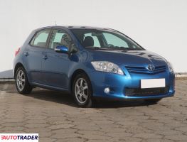 Toyota Auris 2010 1.3 97 KM