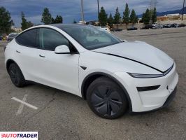 Tesla Model Y 2026