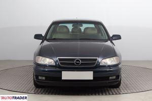 Opel Omega 2002 2.2 142 KM