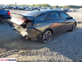 Hyundai Elantra 2025 2
