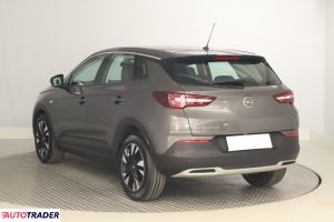 Opel Grandland 2021 1.6 178 KM