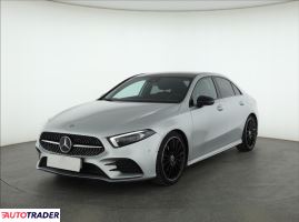 Mercedes A-klasa 2019 2.0 221 KM