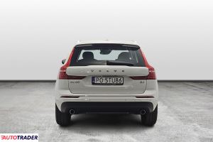 Volvo XC60 2021 2.0 197 KM