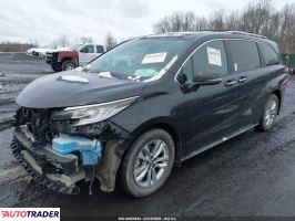 Toyota Sienna 2025 2