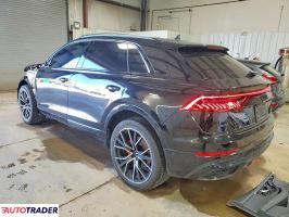 Audi Q8 2023 3