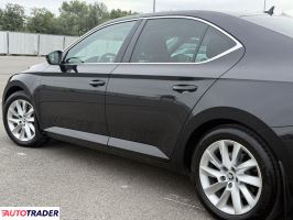 Skoda Superb 2018 1.8 180 KM