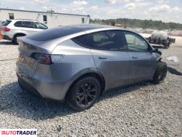 Tesla Model Y 2024 Tesla Model Y 2024