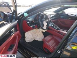 Porsche Panamera 2022 4