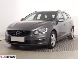 Volvo V60 2018 2.0 147 KM