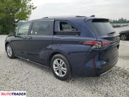 Toyota Sienna 2024 2