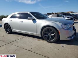 Chrysler 300C 2019 3