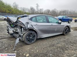 Toyota Camry 2025 2