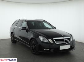 Mercedes E-klasa 2009 2.1 201 KM Mercedes E-klasa 2009 2.1 201 KM