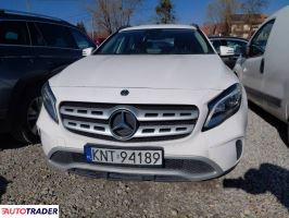 Mercedes 180 2019 1.6 122 KM