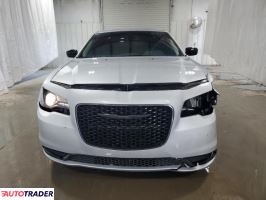 Chrysler 300C 2022 3