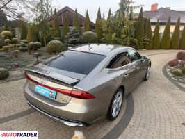 Audi A7 2019 3.0 286 KM