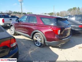 Ford Explorer 2022 3