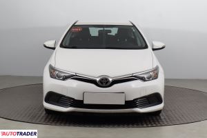 Toyota Auris 2016 1.4 88 KM