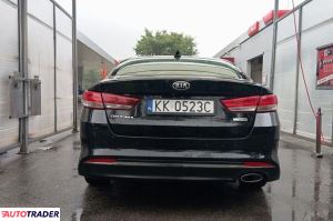 Kia Optima 2016 1.7 141 KM
