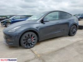 Tesla Model Y 2024 Tesla Model Y 2024