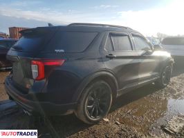 Ford Explorer 2022 3