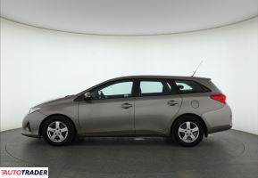 Toyota Auris 2015 1.4 88 KM