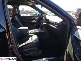 Ford Explorer 2023 3