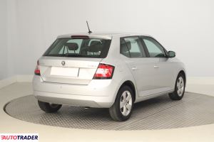 Skoda Fabia 2015 1.2 88 KM