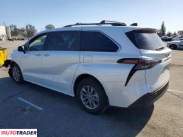 Toyota Sienna 2025 2