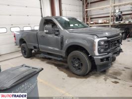 Ford Pozostałe 2025 7