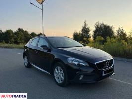 Volvo V40 Cross Country 2017 2.0 152 KM Volvo V40 Cross Country 2017 2.0 152 KM