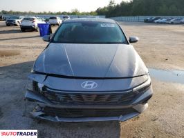 Hyundai Elantra 2025 2