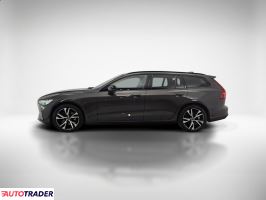 Volvo V60 2022 2.0 197 KM
