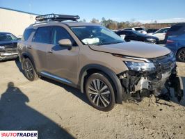 Nissan Pathfinder 2024 3