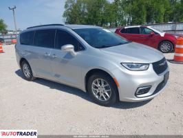 Chrysler Pacifica 2022 3