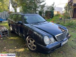 Mercedes E-klasa 1999 2.0 136 KM