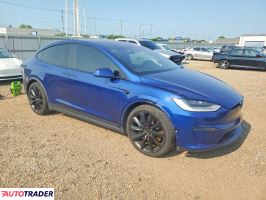 Tesla Model X 2022