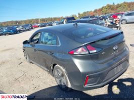 Hyundai IONIQ Hybrid 2020 1