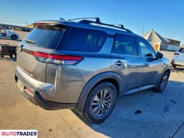 Nissan Pathfinder 2023 3