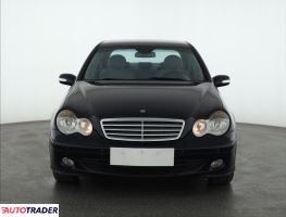Mercedes C-klasa 2004 1.8 140 KM Mercedes C-klasa 2004 1.8 140 KM