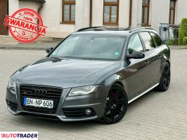 Audi A4 2010 2.7 190 KM
