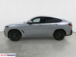 BMW X4 2023 2.0 190 KM