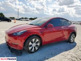 Tesla Model Y - zobacz ofertę