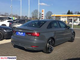 Audi A3 2018 2.0 186 KM