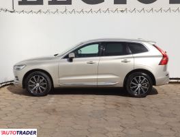 Volvo XC60 2020 2.0 187 KM