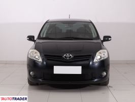 Toyota Auris 2011 1.6 130 KM