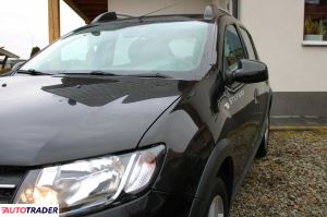 Dacia Sandero Stepway 2015 0.9 90 KM