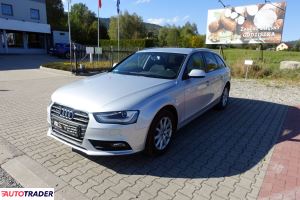 Audi A4 2012 2.0 143 KM
